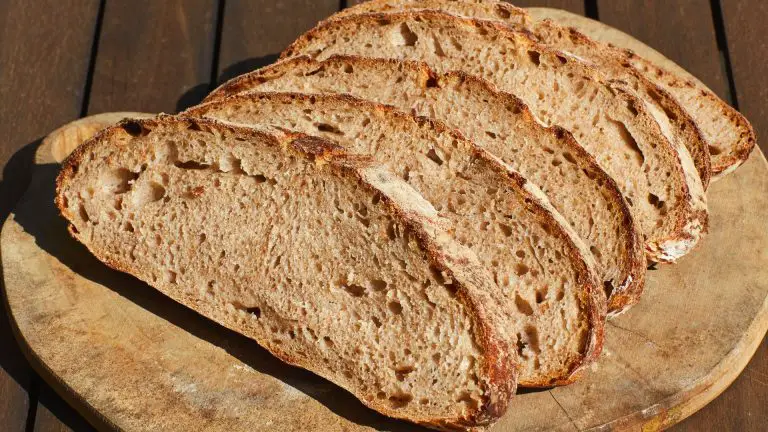 Wild garlic sourdough – khorasan wheat and 100% whole grain wheat sourdough breads with wild garlic