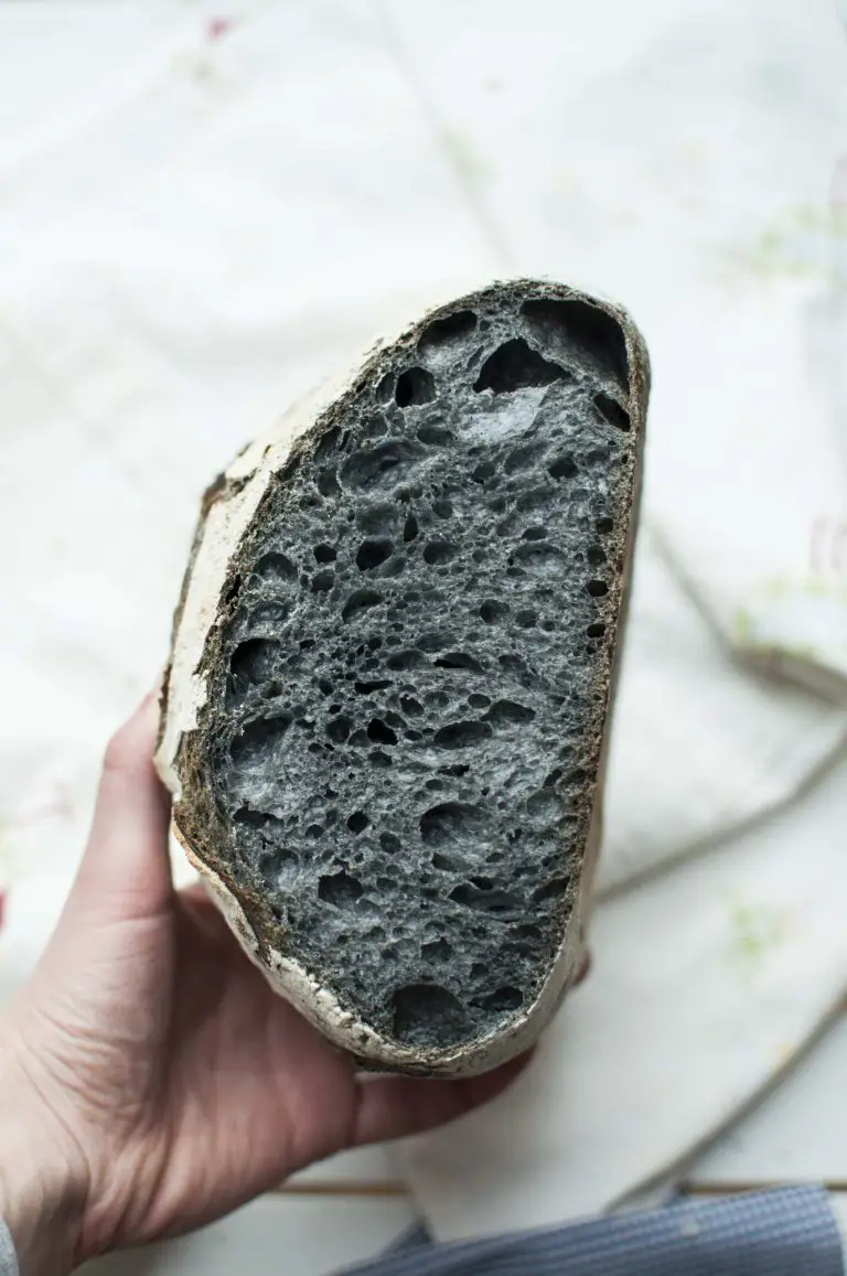 Charcoal sourdough bread
