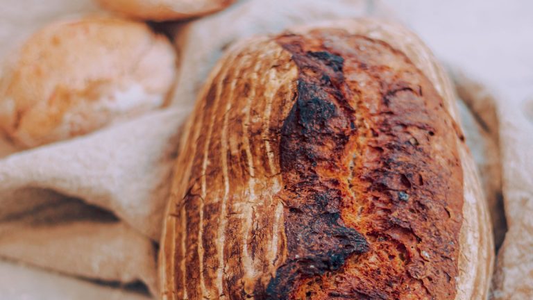 Is sourdough bread vegan? – the vegan’s guide to sourdough