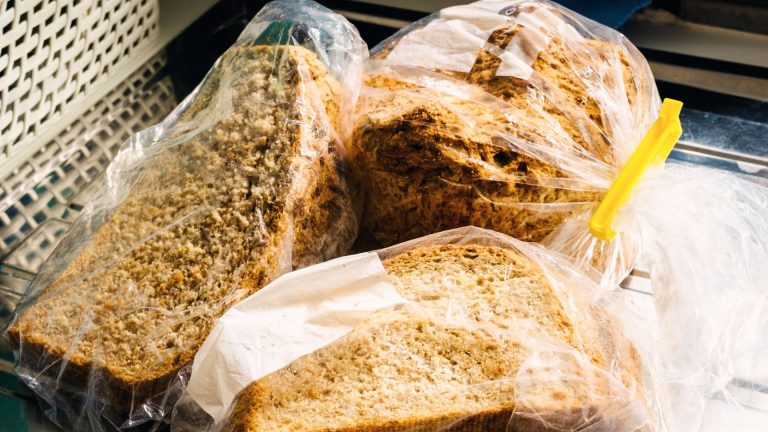 Steps to reheat frozen sourdough bread for that fresh from the oven goodness (try it! )