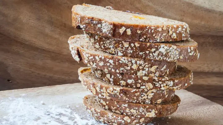 Sourdough oatmeal bread - healthy bread recipe