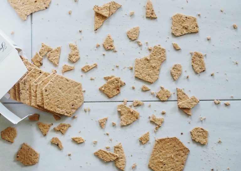 Sourdough discard crackers recipe