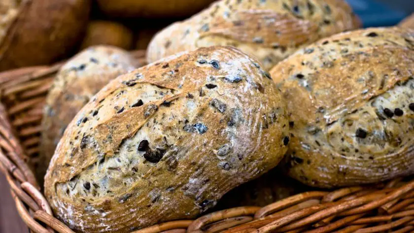 Sourdough olive bread recipe for olive lovers