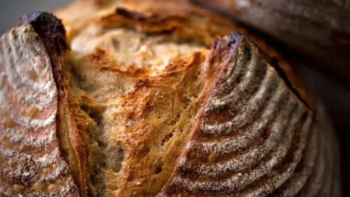 What are ears on sourdough? And how to get them