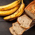 Delicious and easy sourdough discard banana bread recipe
