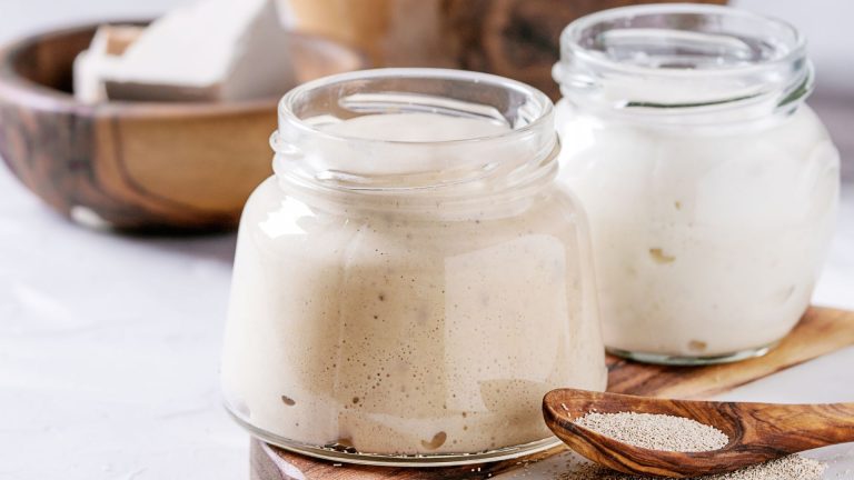 How to store sourdough discard
