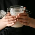 How much sourdough starter to use? [does the amount matter? ]