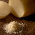 Easy to make sourdough starter using potato flakes