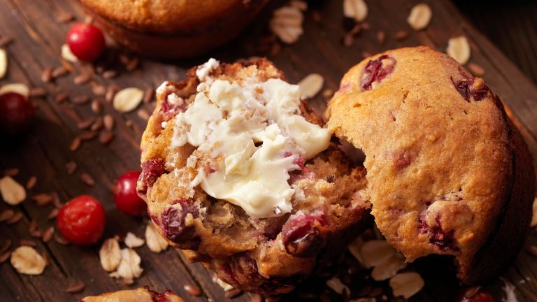 Sourdough cranberry muffins – easy yummy recipe
