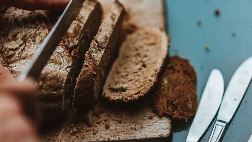 Easy spelt sourdough bread recipe