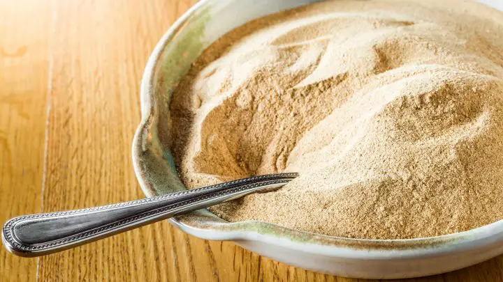 Replacing yeast with sourdough starter – your how to guide