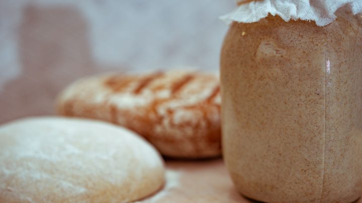 How long can you keep sourdough discard – answered