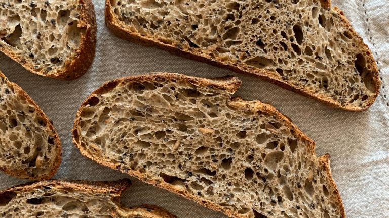 How to toast sourdough bread – 3 easy ways