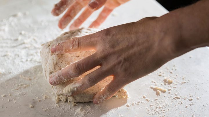 How long to knead sourdough + bonus recipe