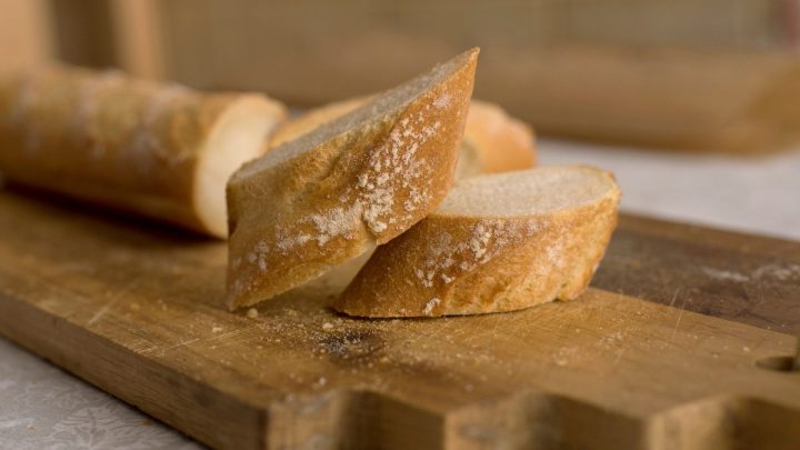 Sourdough baguette shaping – how to shape your sourdough baguette