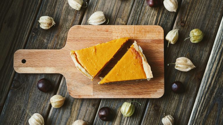 Sourdough pumpkin cake