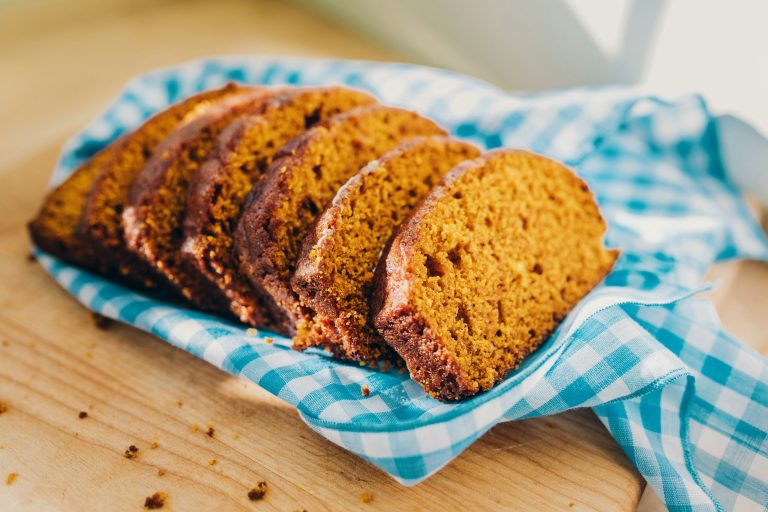 Vegan sourdough pumpkin bread