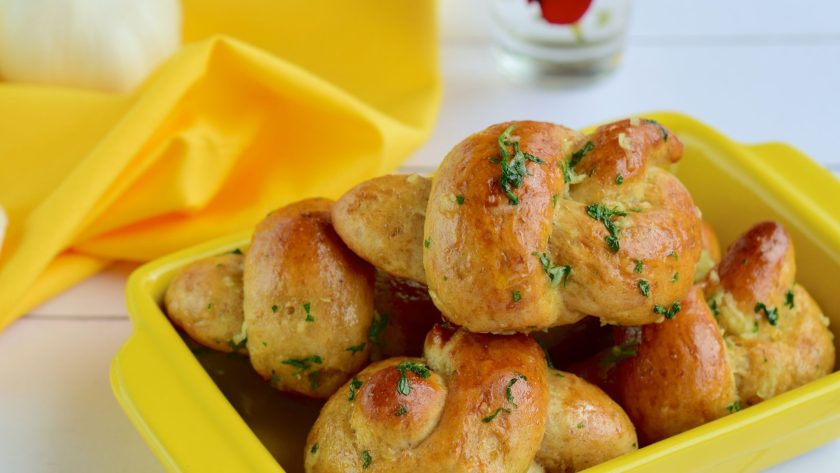 Sourdough Garlic Knots Recipe (Rich And Super Satisfying!) 112 Sourdough garlic knots recipe (rich and super satisfying! )
