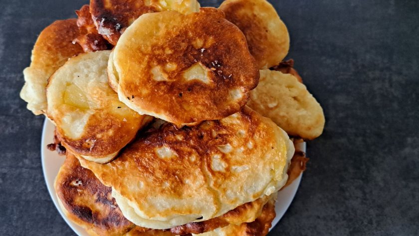 Easy recipes using sourdough starter [with step by step guide]