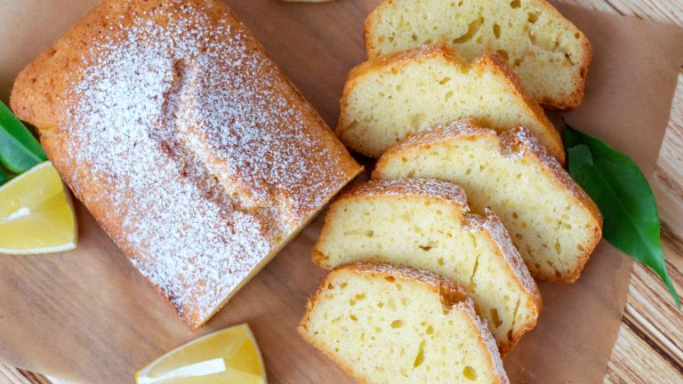 When life gives you lemons… make these 5 amazing lemon breads!
