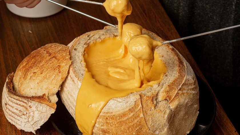 9 Irresistible Bread Bowl Recipes You Can Make At Home 1 Bread bowl recipes