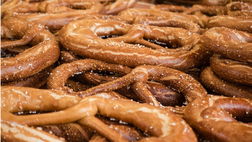 Cinnamon sugar pretzels