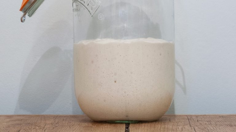 How to use sourdough starter